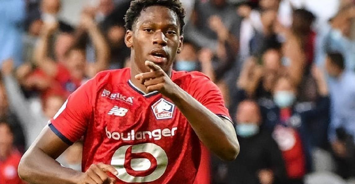 法甲大鱼现身,25球12助攻成神锋,意甲豪门哄抢0转会费