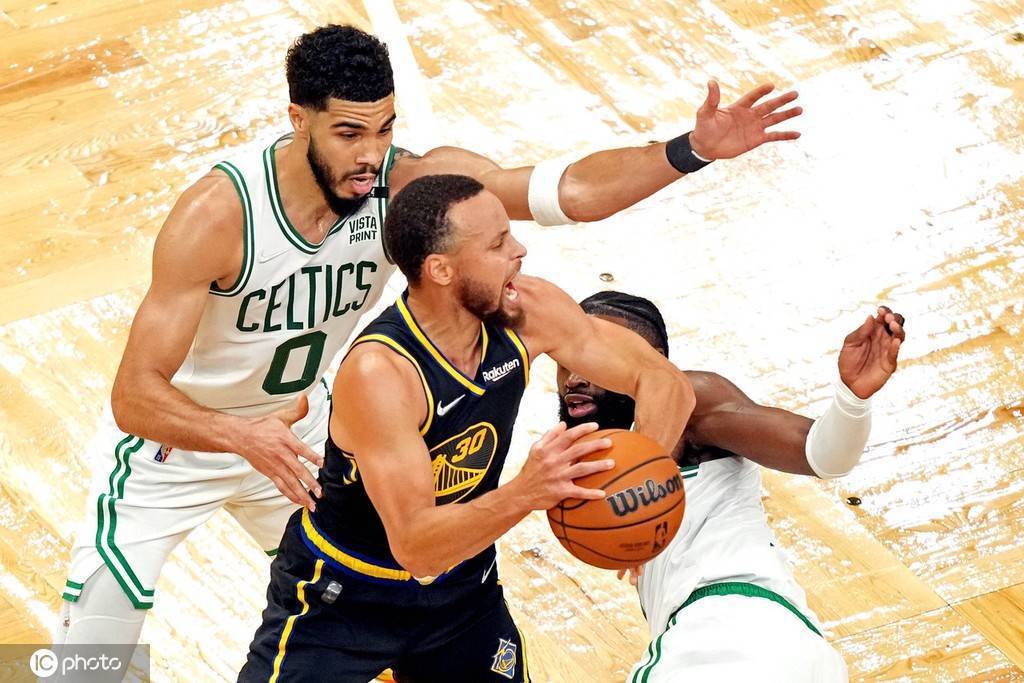 美媒评Top20控卫：魔术师压库里排第一 保罗第6