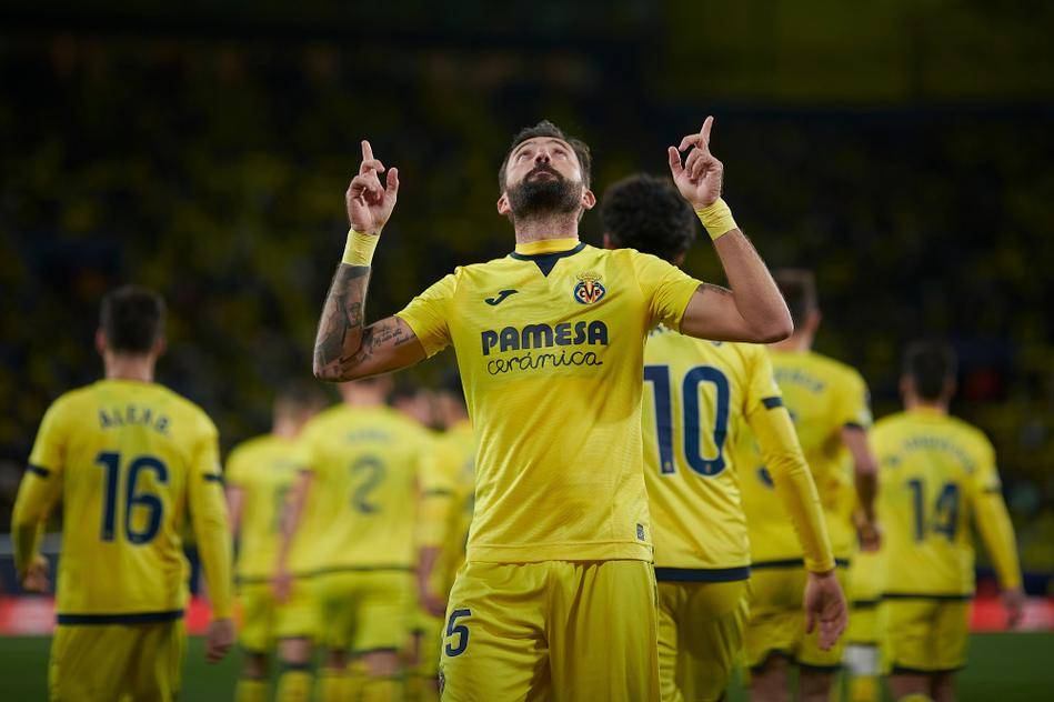 周六015西甲：比利亚雷主场迎战赫塔费，争冠劲旅对决欧战追兵